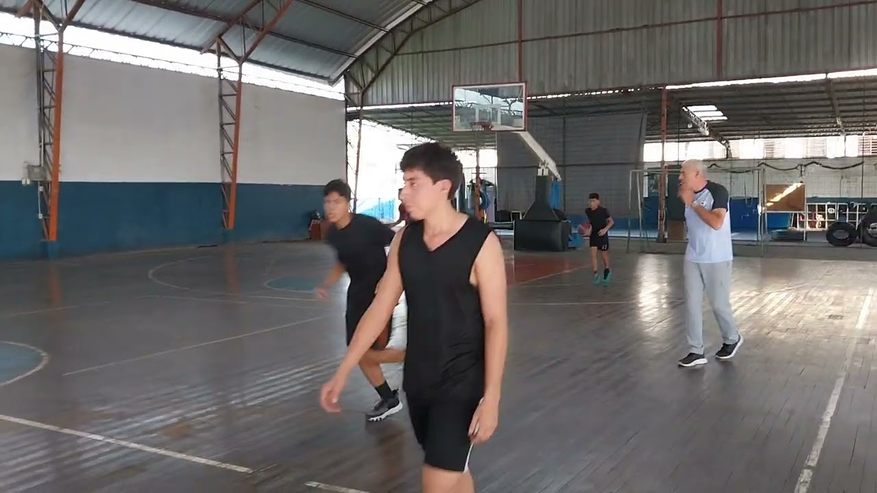 Campeonato Durán U17 chicos 👦 Floresta Team vs Durán Élite 2do Cuarto. 