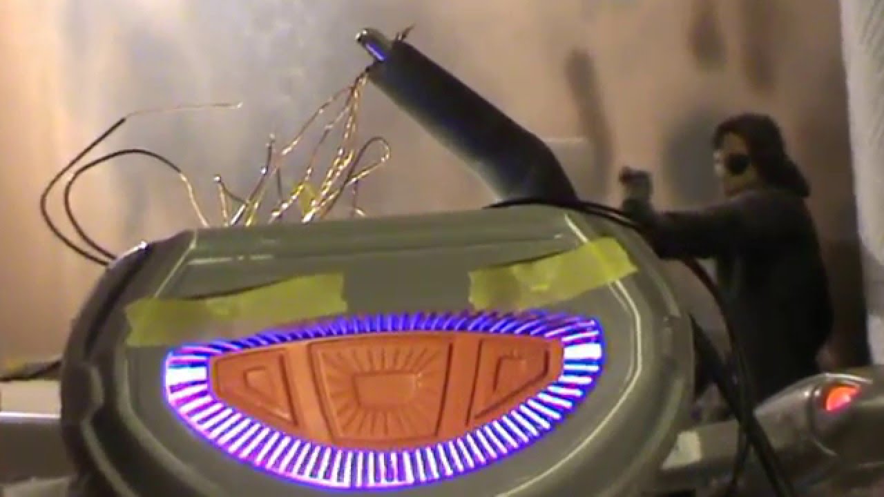 Revell 1:677 USS Voyager Build Up Part 9