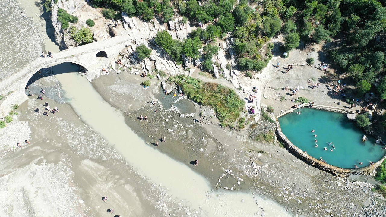 Benje Thermal, Albanien, Langarica-Schlucht