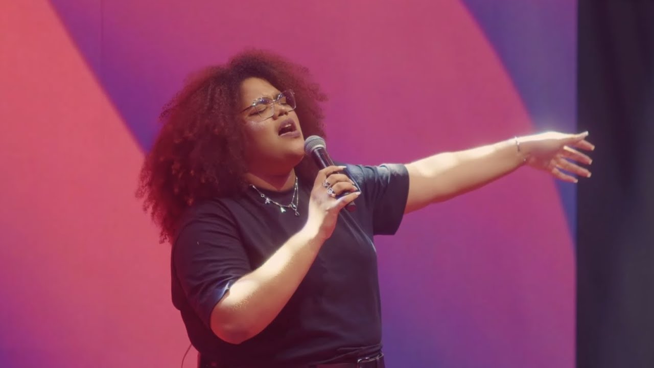 Lavinnia - Toda Terra (Ao Vivo Na Boas Novas Church)