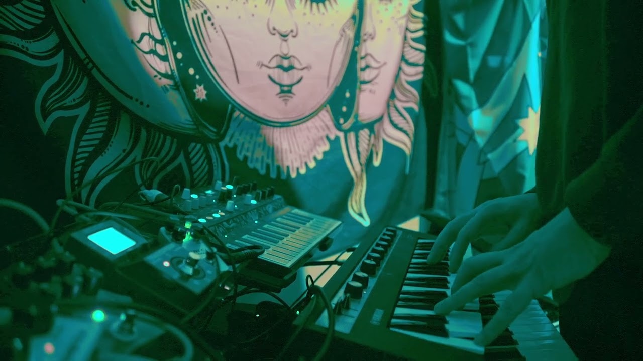 Jamuary '26 Day 6: Hostipal - Loopy Crawlies Pt2 (Dawless Loop Ambience and Experimentations...)