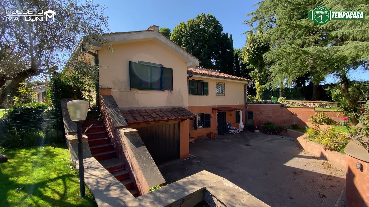 Olgiata, Splendida villa unifamiliare 450 mq con parco di 5000 mq