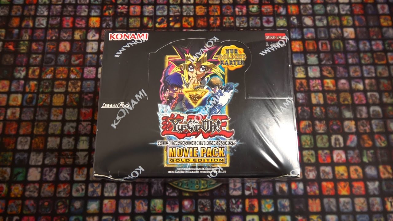Opening - The Dark Side of Dimensions Movie Pack: Gold Edition Display