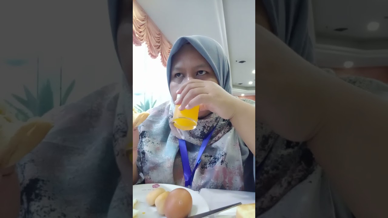 Breakfast dulu sebelum balik ke malaysia