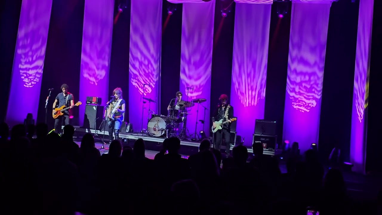 Pretenders - Back On The Chain Gang+Talk Of The Town - Teatro Positivo - Curitiba/Brazil - 20/5/2025