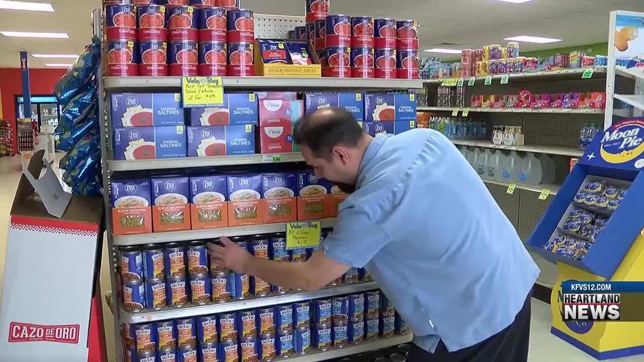 Cairo grocery store faces challenges with customer shortage