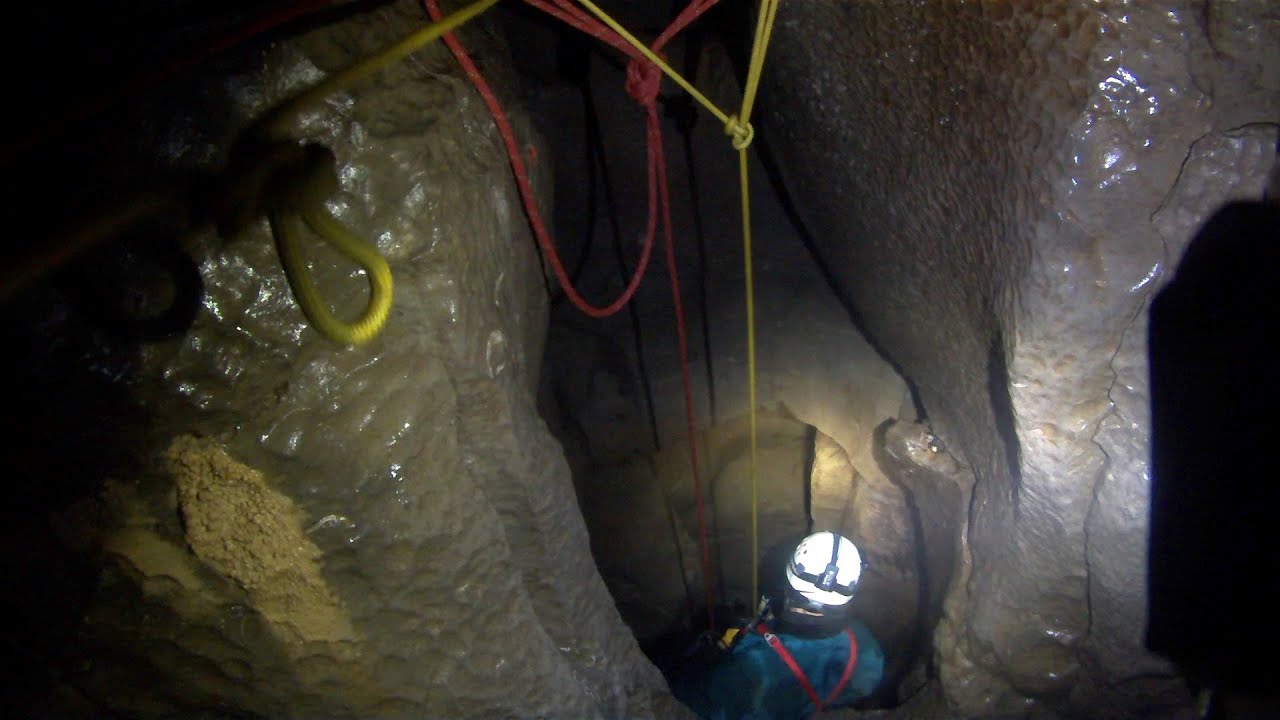 Little Hull Pot - complete cave trip to the sump