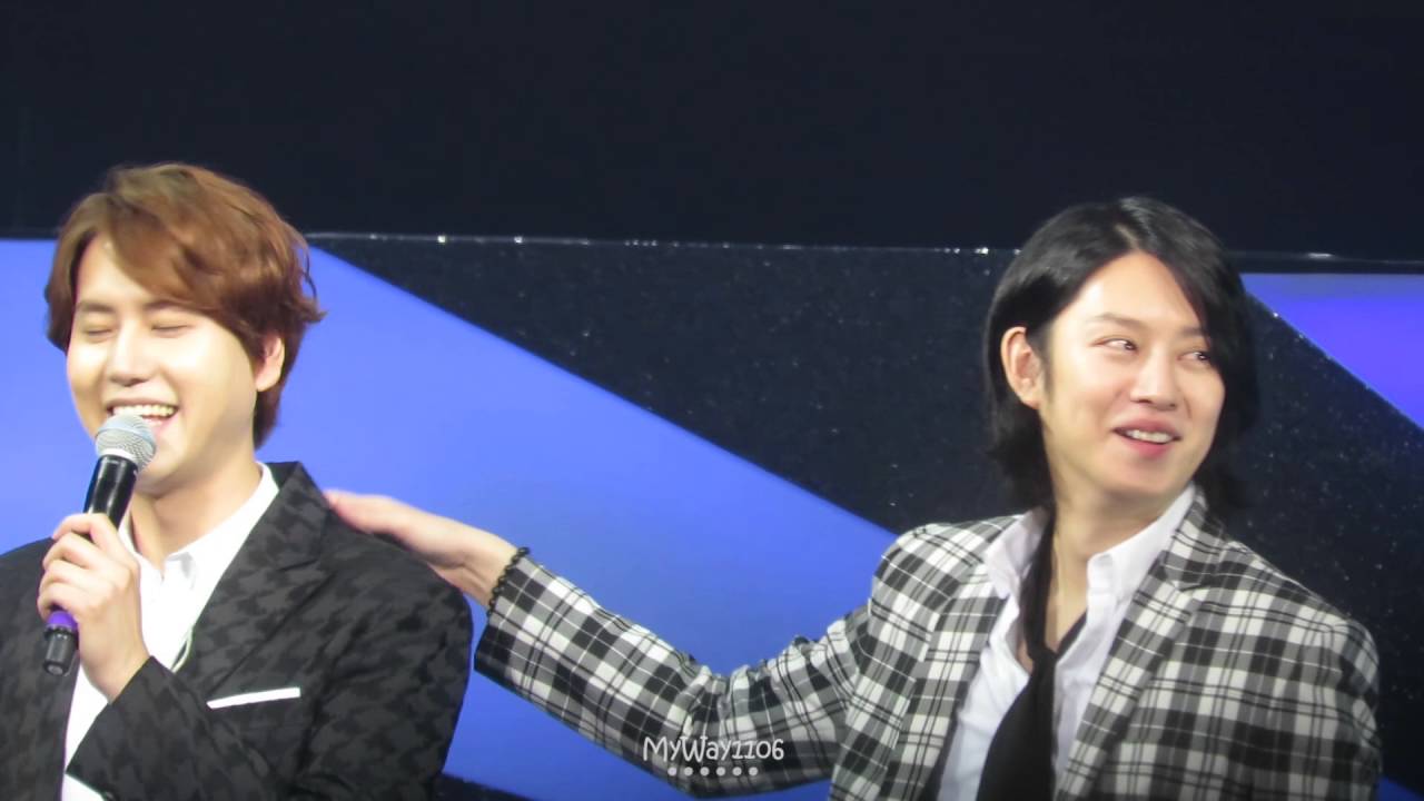 160528 SuperCamp in Macau HeeChul Cam - Talking Part