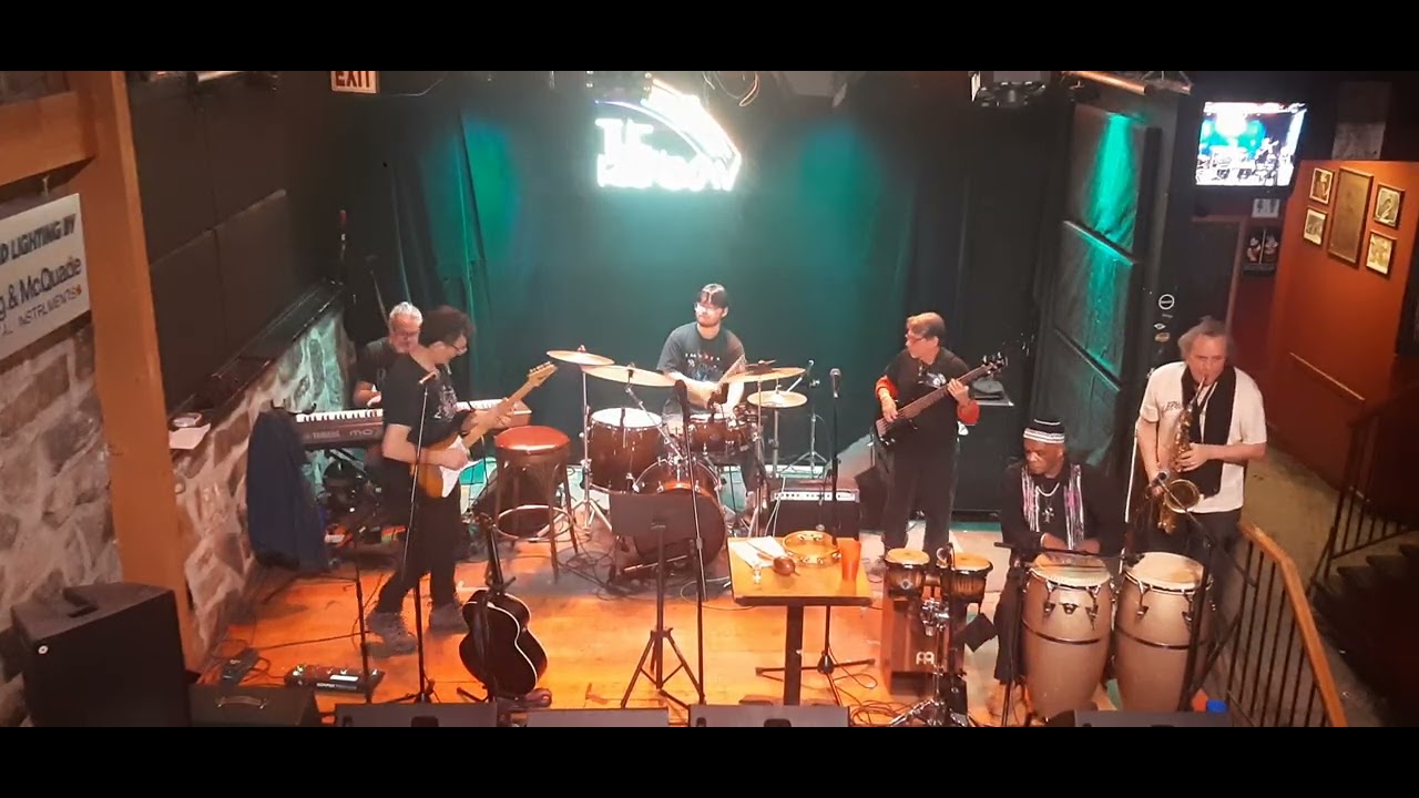 BROADWAY HORACE HOGANS WITH PLAIN JANE CROSSROADS BAND JAM 01 04 2026