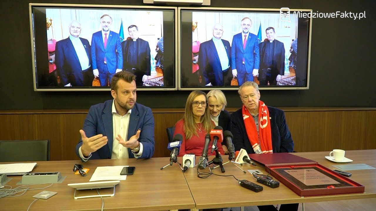Rodzice poległego amerykańskiego żołnierza honorowymi ambasadorami Polski