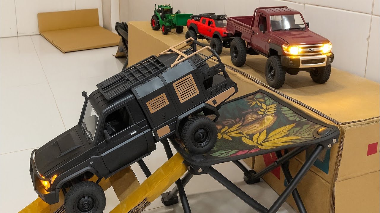 Remote Control Car || RC Toyota Land Cruiser Extreme Obstacle Challenge 