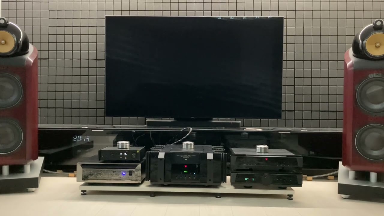 Alison Kraus thru Gryphon with B&W 800D2 , Aq cables , silver 👍