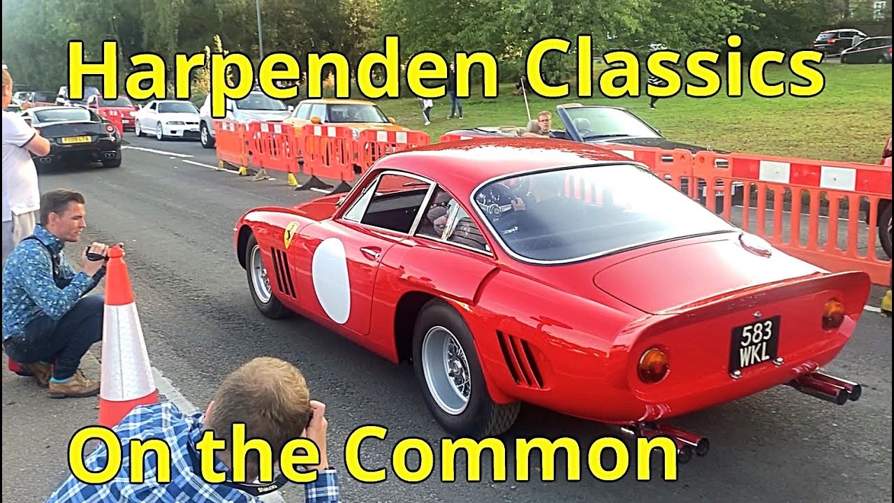 Harpenden classics on the common 2021 - Cars vs Police