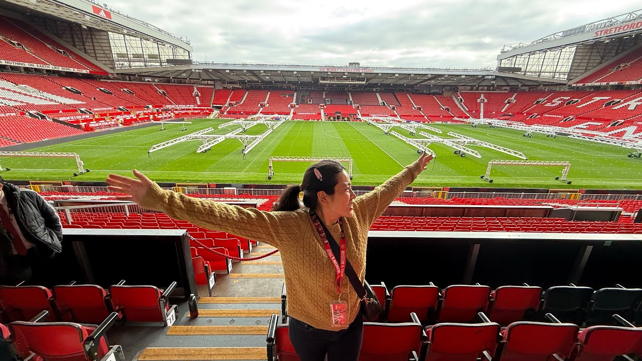 Old friends get together |Tibetan in UK | Manchester ladies Vs Ireland lady | stadium tour | red 😈 