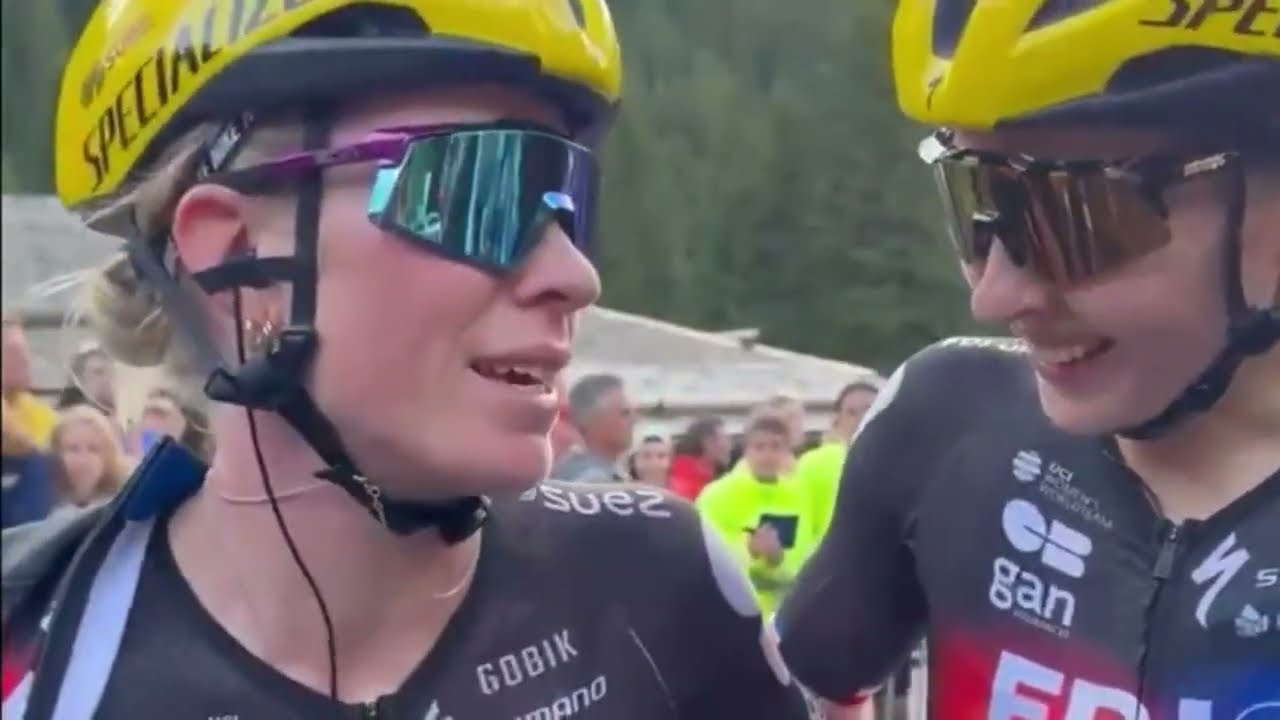 Tour de France Femmes 2025 - Demi Vollering emotional : 