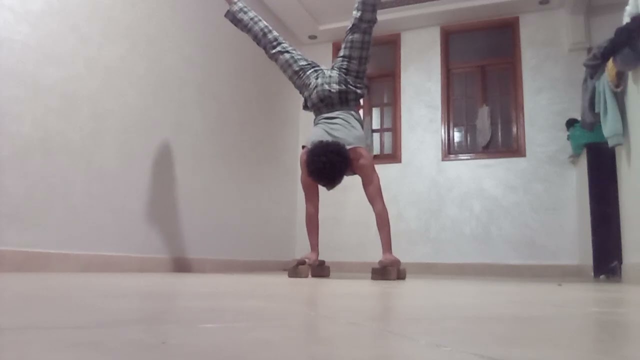 Guys still trying to one hand handstand 🎉🎉