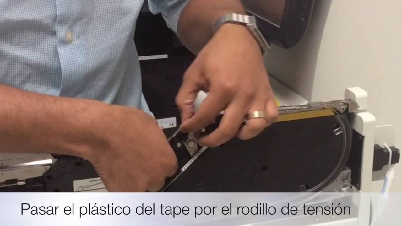 Loading a Single-Lane Gold Feeder Video &ndash; Spanish