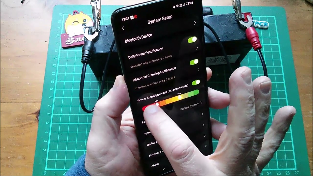 Взгляд на Bluetooth 4.0 Battery Monitor II