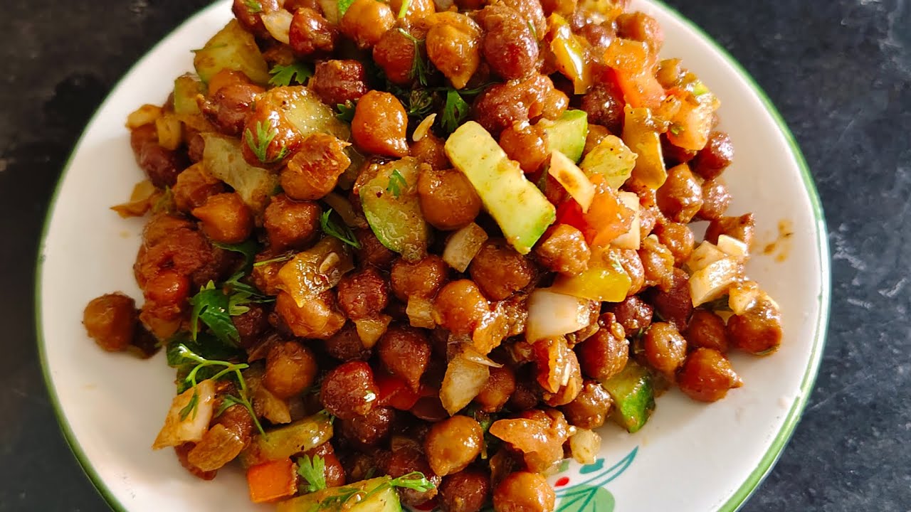 Chatpata chana chat🍲|Anisa's kitchen #newrecipe #chanachaat #chatpata 