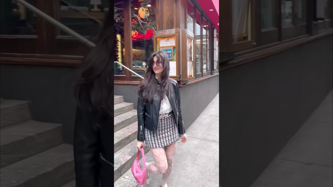 People’s-reactions #nyc #peoplesreactions #reaction #paparazzi #reactionvideo #viralvideo #reactions