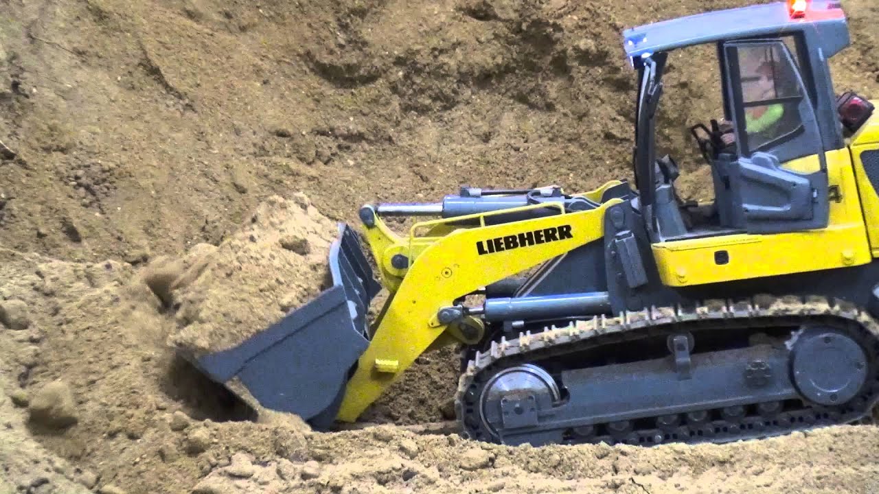 Liebherr 634 Trackloader in a quarry