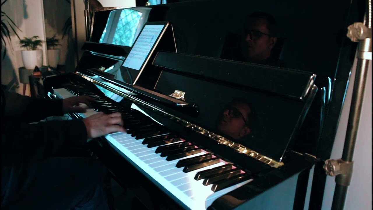 Mozart  - Requiem: Lacrimosa (Piano Version)