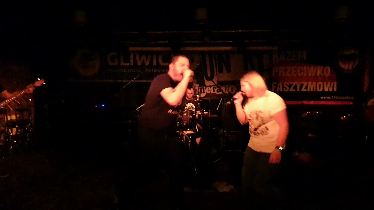 WIELKI LAS  2021.10.23 live in Gliwice ('Punk Generation', Spirala)