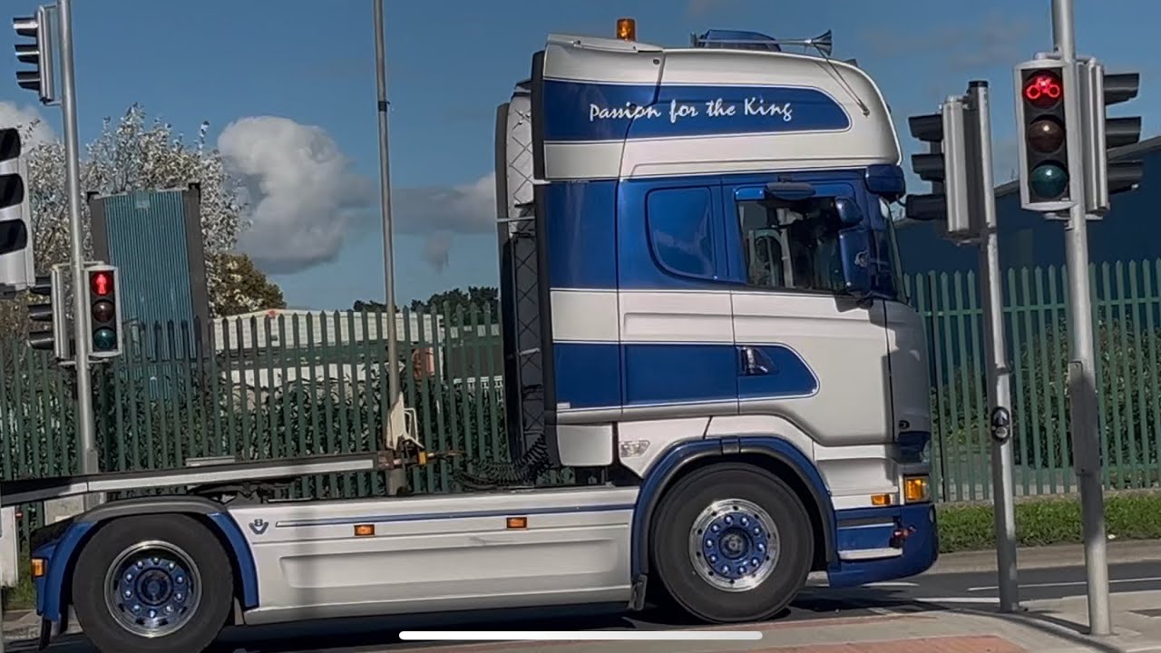 Truck Spotting in Ireland - 22nd October at Dublin Port & on the N7.. Part 2 