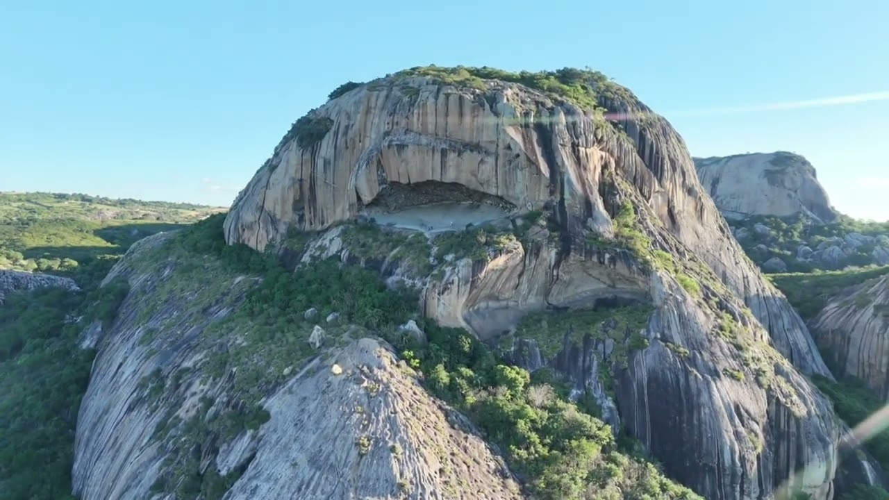 Pedra da boca visto de um ângulo que pocos viu 