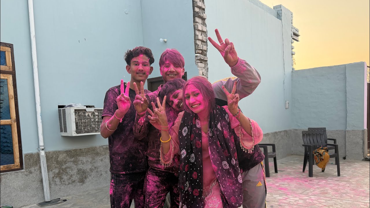 Happy holi😁#chikayadav #familyvlog ly