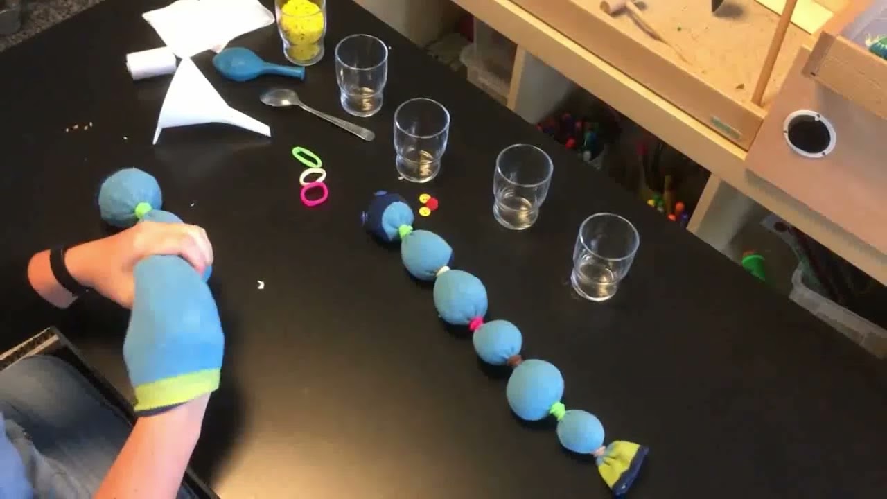 Wir basteln eine Fühlraupe - Kindertagesstätte Langes Feld