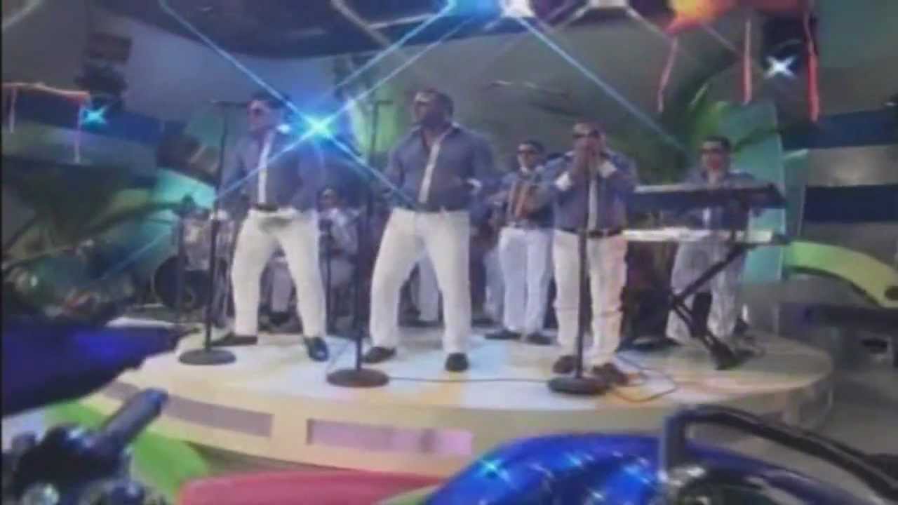 iSwing - Calzoncillo Largo 'En Vivo' (@DeExtremo15) @CongueroRD @JoseMambo