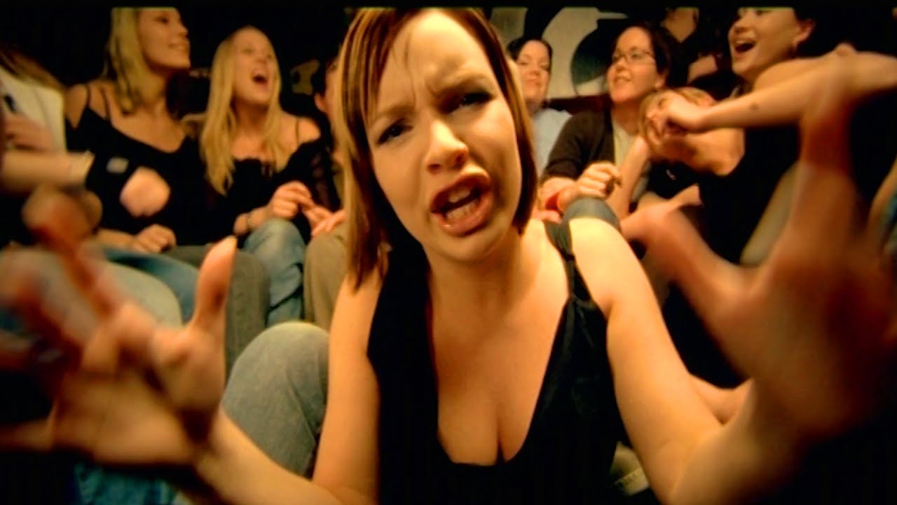 Christine Dancke - Jenteinvasjon (2003)