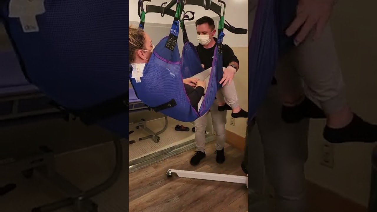 Operating an Electric Hoyer Lift