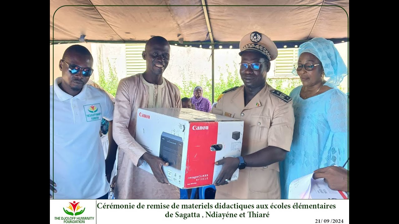 Cérémonie de remise de matériels didactiques aux écoles élémentaires