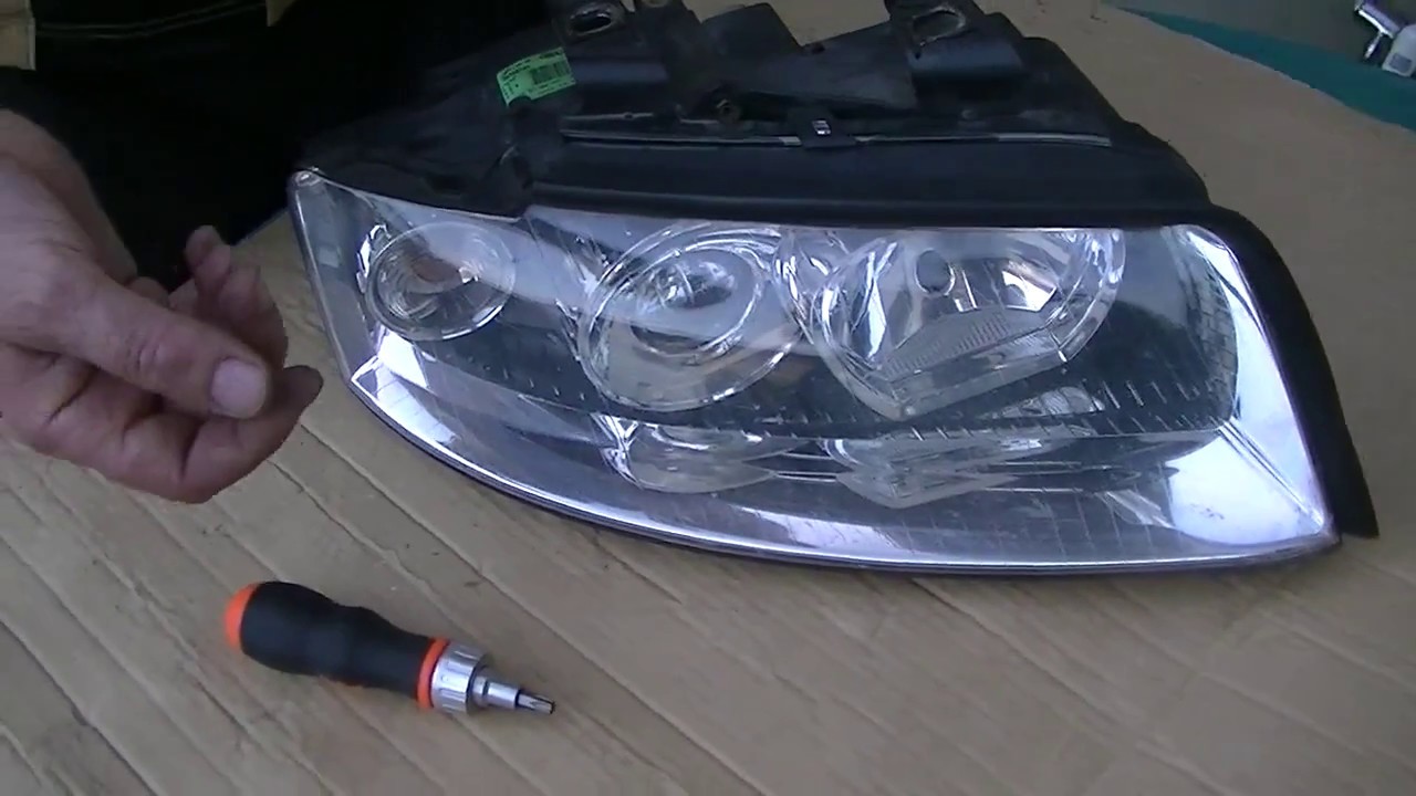 Audi A4 B6 AVANT lampa prawa przednia dokładnie omówiona