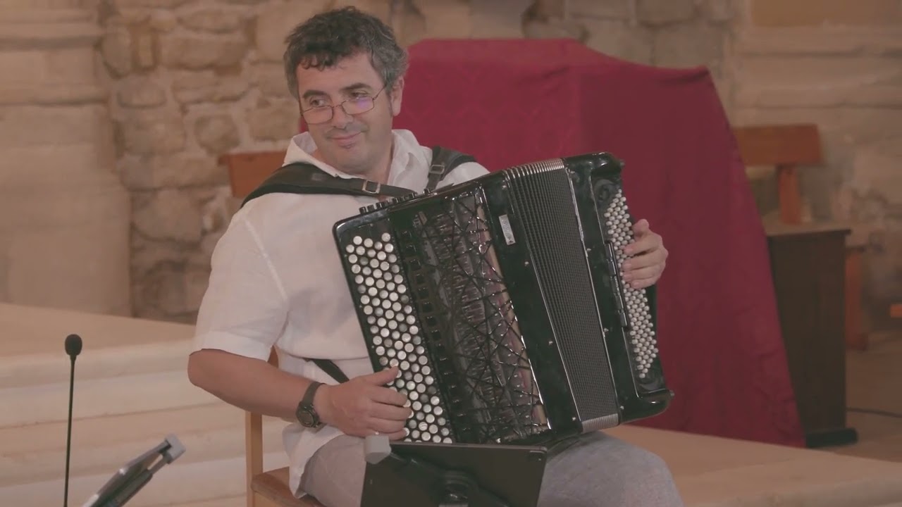 Garikoitz Mendizabal, txistu - Aitor Furundarena, acordeón