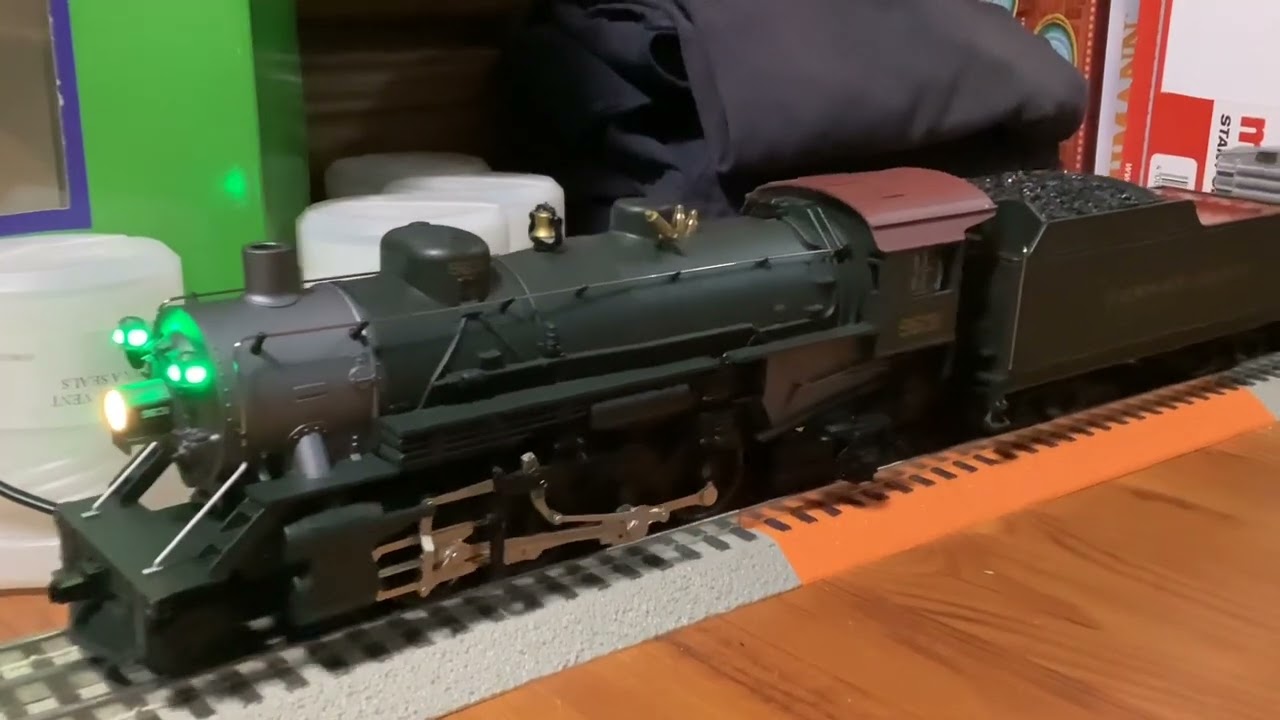 Running Lionel LionChief Plus 2.0 2-8-2 Mikado.