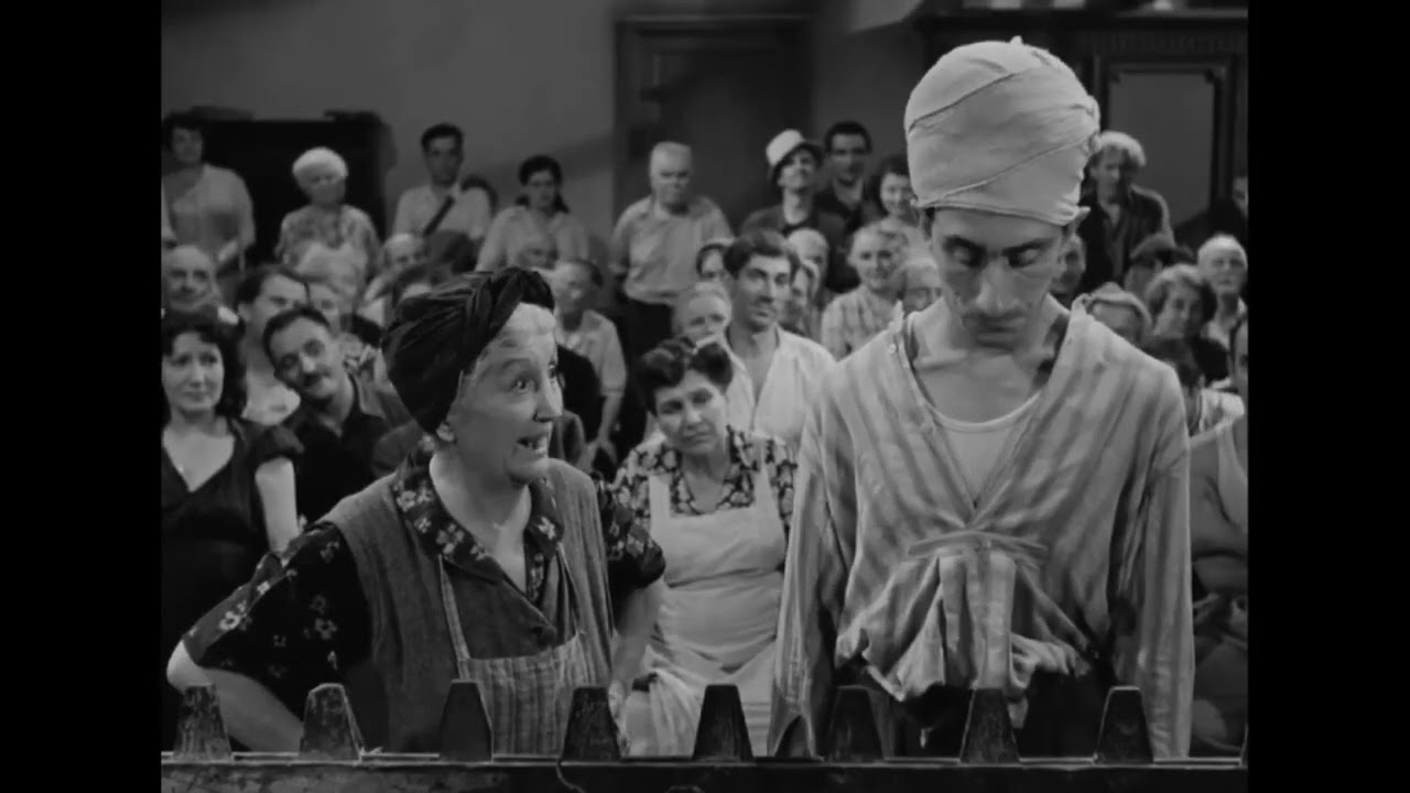 1952 Andr&eacute;e Turcy dans Manon des sources (extraits) Marcel Pagnol