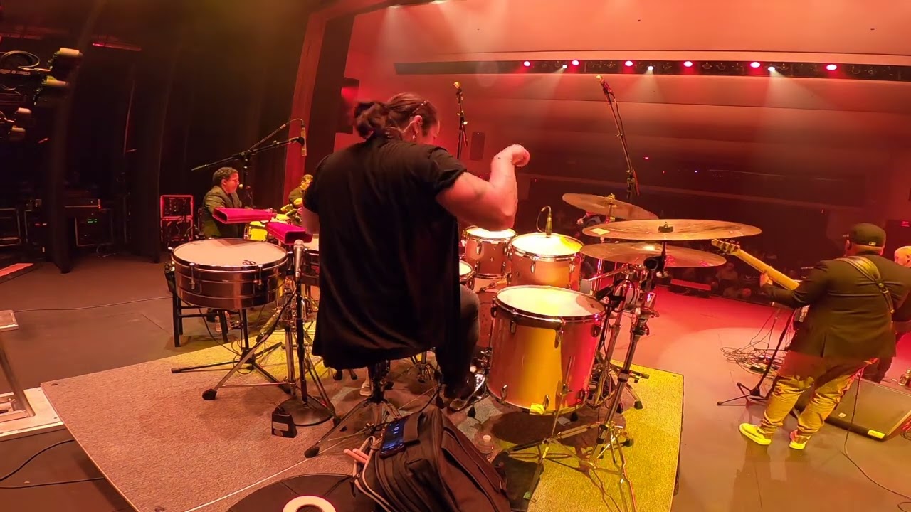 ISRAEL MORALES / #drumcam  Drum Solo & Lo Mio Primero #song with @tiempolibreVEVO in Washington DC.