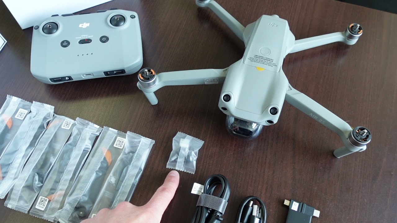 DJI naujienos: DJI Air 2S ir FPV Combo dronai
