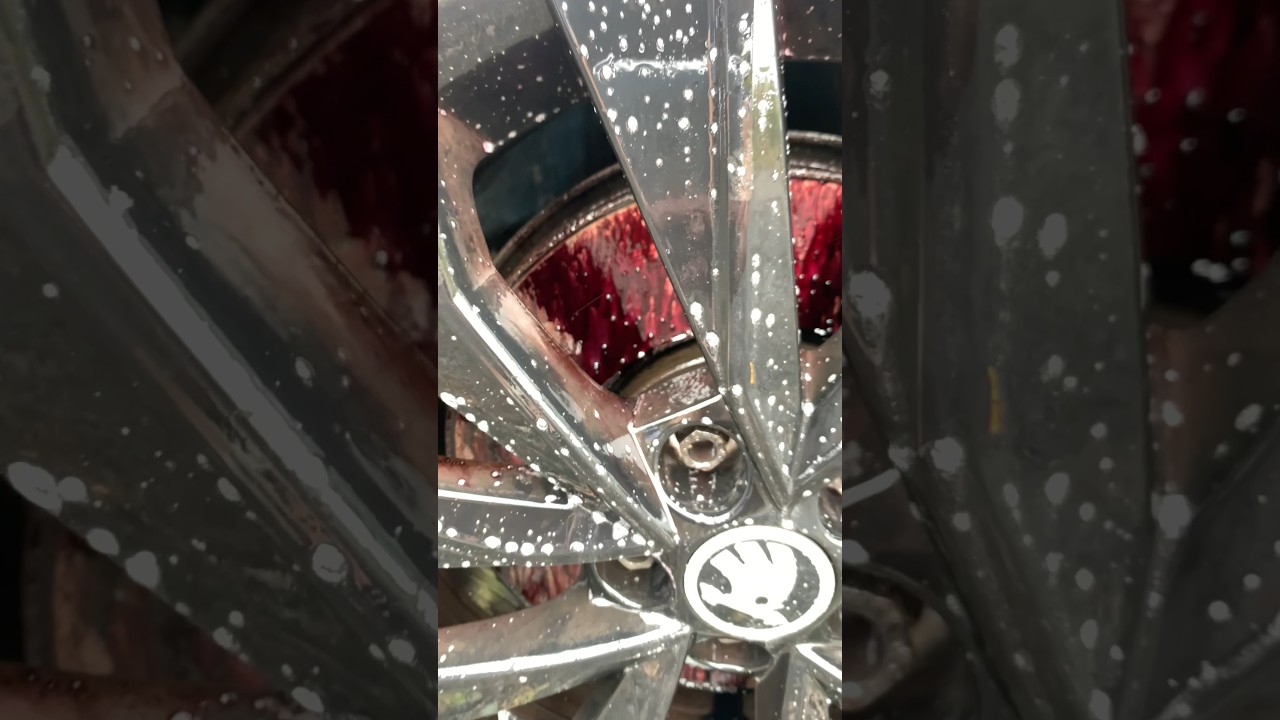Bloody wheels K2 Roton Pro #k2 #roton #detailing #carlover #carcleaning #cars #hobby #wheelcleaner