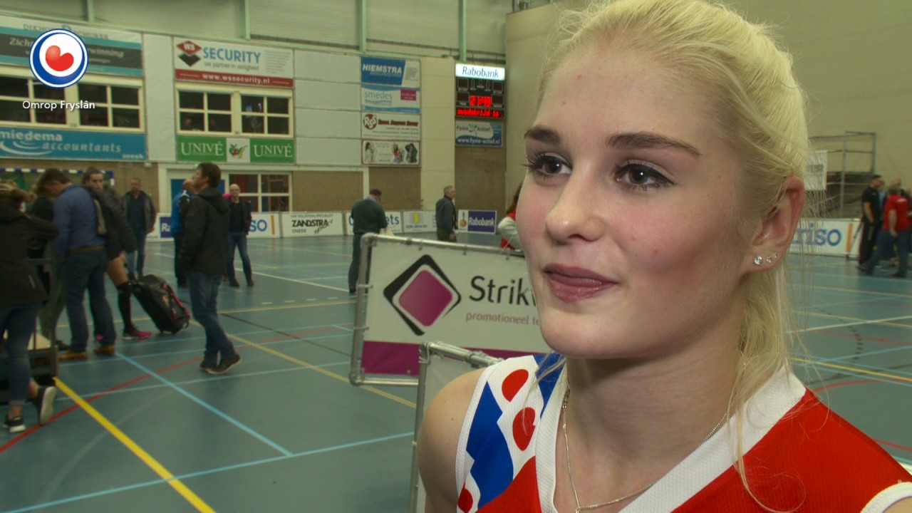 Volleybaldames VC Sneek in thriller voorbij Alterno in beker