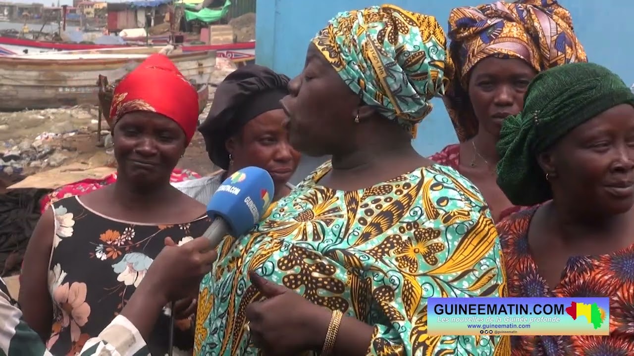 Pêche artisanale au port petit bateau : Adama Bangoura Dada, présidente des mareyeuses et fumeuses