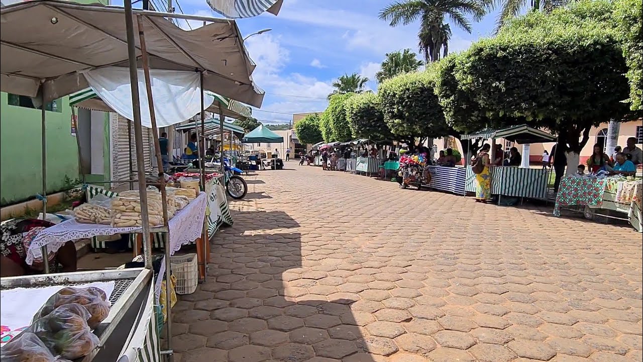feirinha de sexta feira em Varzelândia Norte de Minas Gerais
