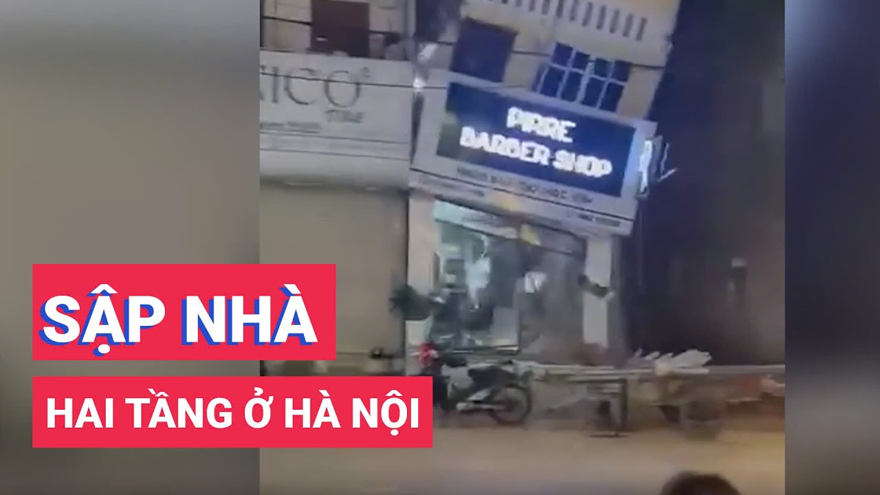 Nhà hai tầng đổ sập ở Hà Nội