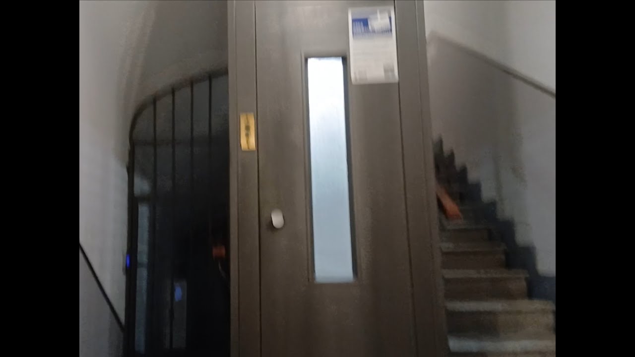 Slightly modded 1960s OEM Roma elevator in Rome, Italy