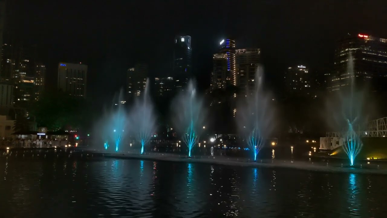 Symphony Lake Water Show KLCC - Petronas Tower,  Kuala Lumpur