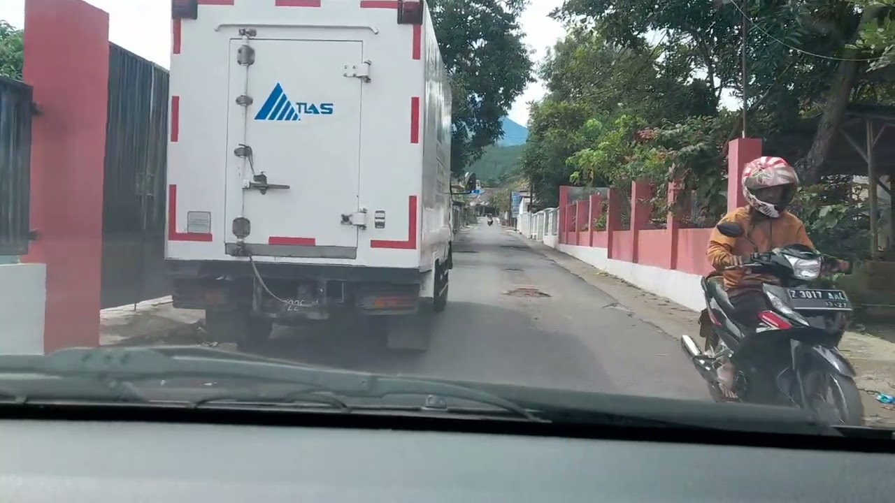 Jalan Menuju Curug Kiara Danu Sindangwangi Majalengka