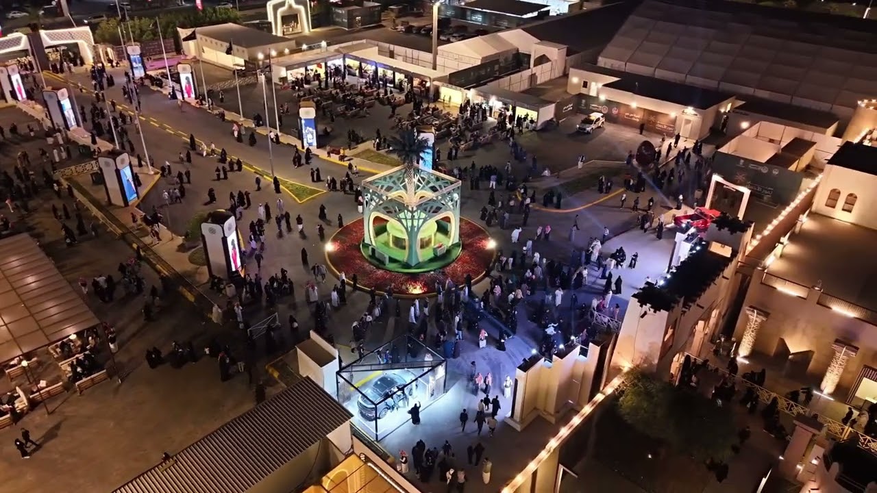 تصوير جوي الى مهرجان تمور الاحساء المصنعة                   24/1/2025